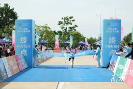 足球德国队主帅回应质疑：球队需要时间重建